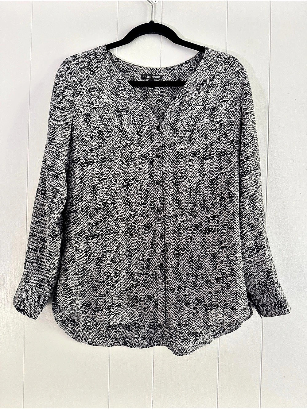 Eileen Fisher Silk Geometric Blouse in Black & White Size XS Like New